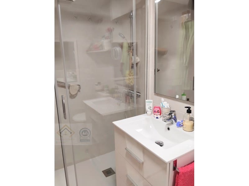 4 bedroom Flat for sale in Benidorm - € 295,000 (Ref: 9409908)