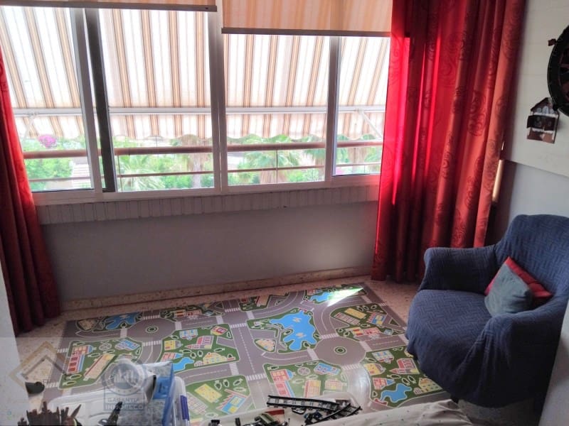 4 bedroom Flat for sale in Benidorm - € 295,000 (Ref: 9409908)