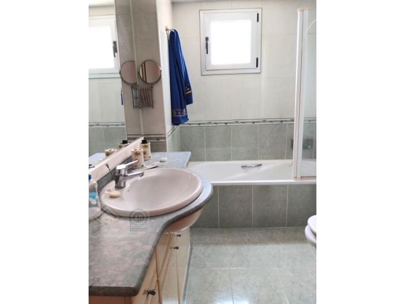 3 slaapkamer Flat te koop in Benidorm met garage - € 305.000 (Ref: 9409910)