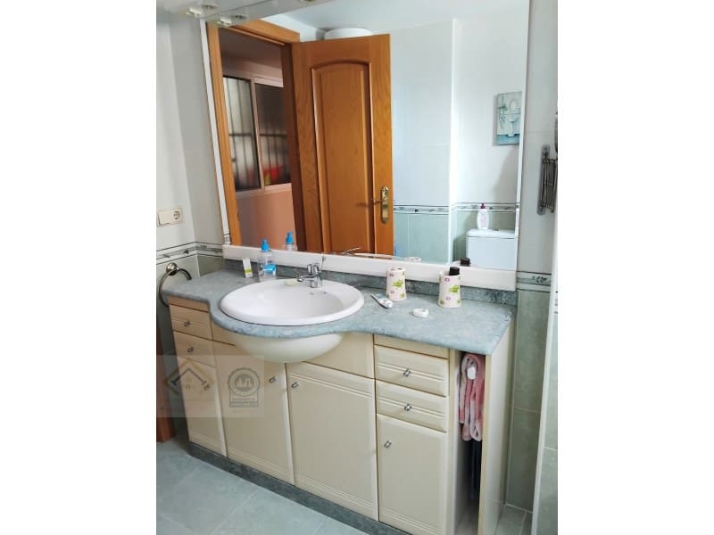 3 slaapkamer Flat te koop in Benidorm met garage - € 305.000 (Ref: 9409910)