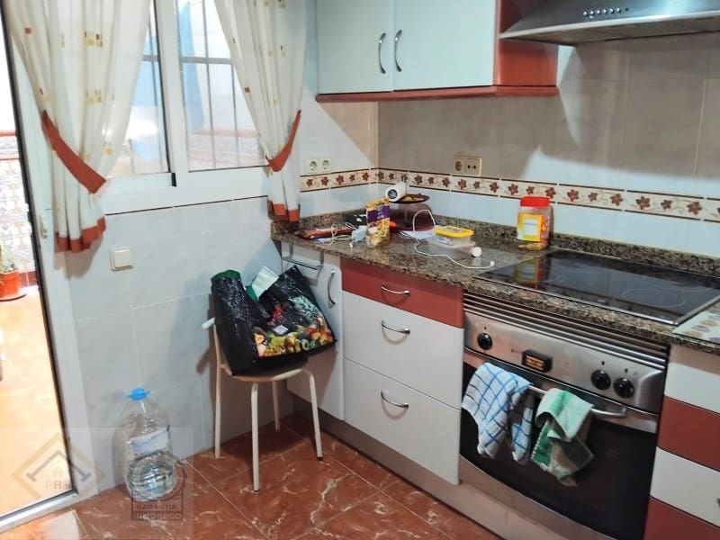 3 slaapkamer Flat te koop in Benidorm met garage - € 305.000 (Ref: 9409910)