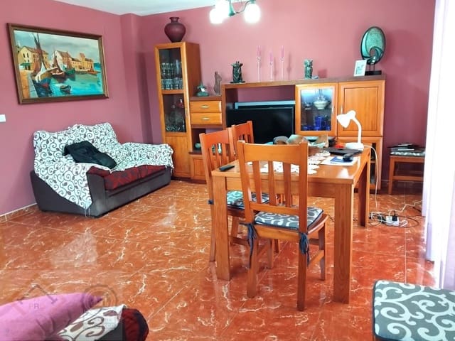 3 slaapkamer Flat te koop in Colonia Madrid, Benidorm met garage - € 305.000 (Ref: 9409910)