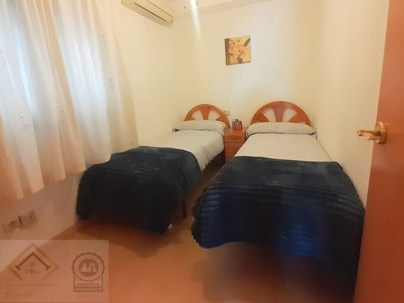 4 sypialnia Mieszkanie na sprzedaż w Benidorm z garażem - 384 000 € (Ref: 9409911)