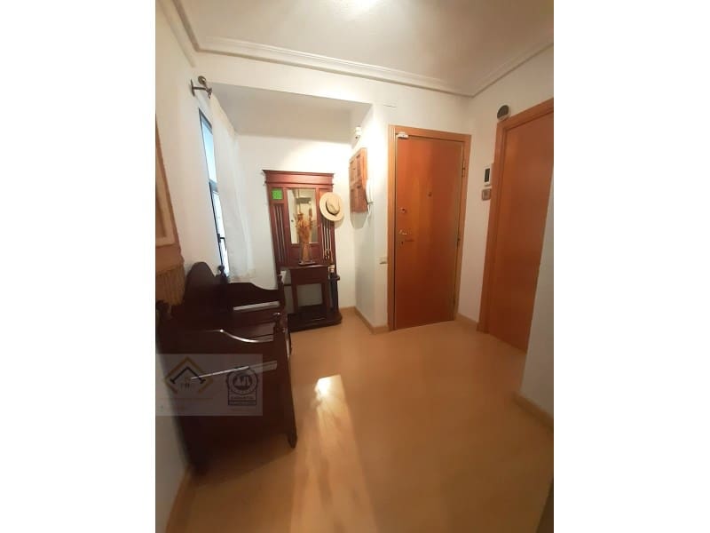 4 sypialnia Mieszkanie na sprzedaż w Benidorm z garażem - 384 000 € (Ref: 9409911)