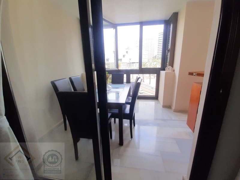 4 sypialnia Mieszkanie na sprzedaż w Benidorm z garażem - 384 000 € (Ref: 9409911)