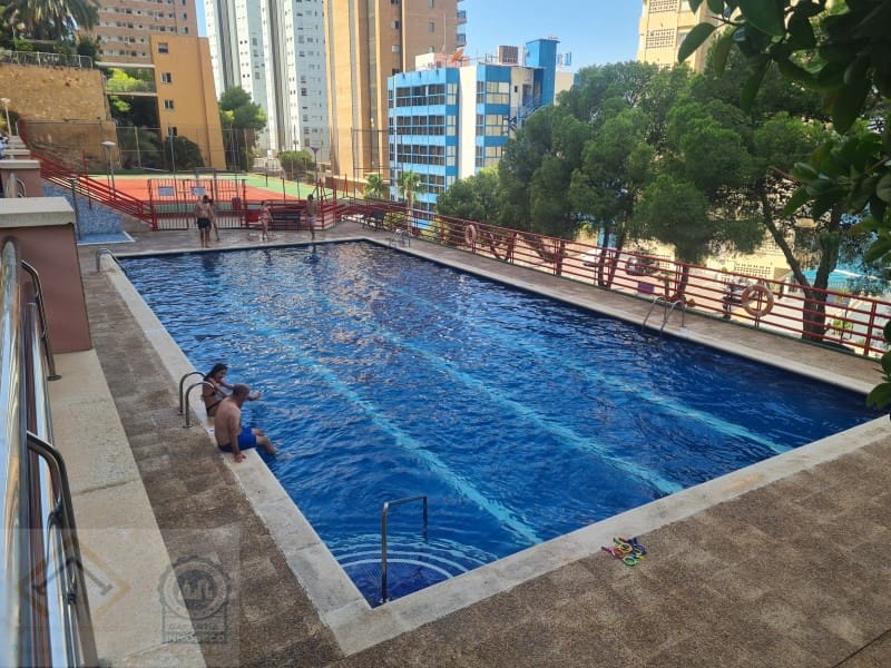 3 sovrum Lägenhet till salu i Benidorm med garage - 290 000 € (Ref: 9409913)