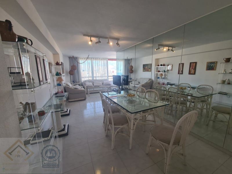 3 sovrum Lägenhet till salu i Benidorm med garage - 290 000 € (Ref: 9409913)