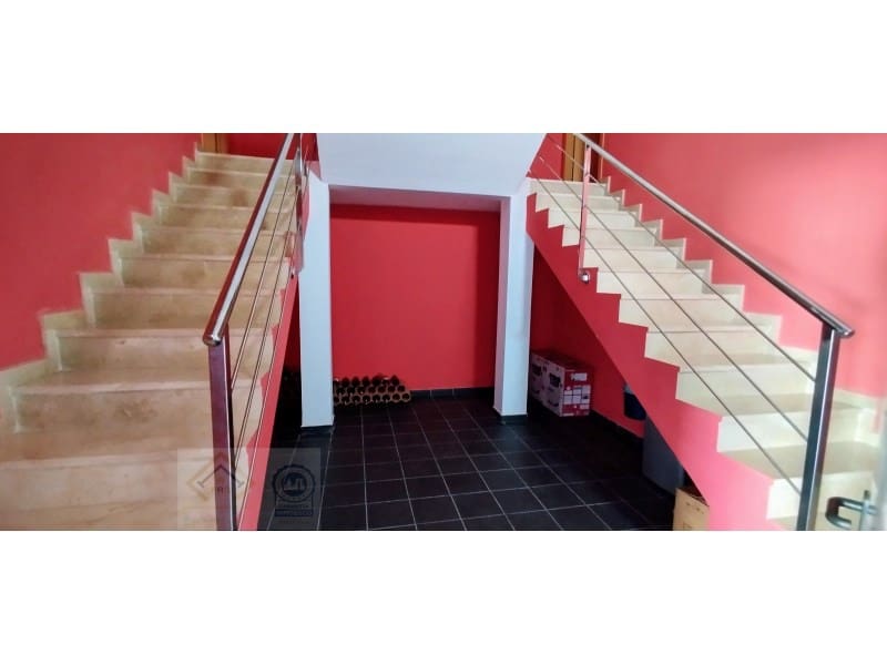 Chalet de 7 habitaciones en Finestrat en venta con garaje - 695.000 € (Ref: 9409920)