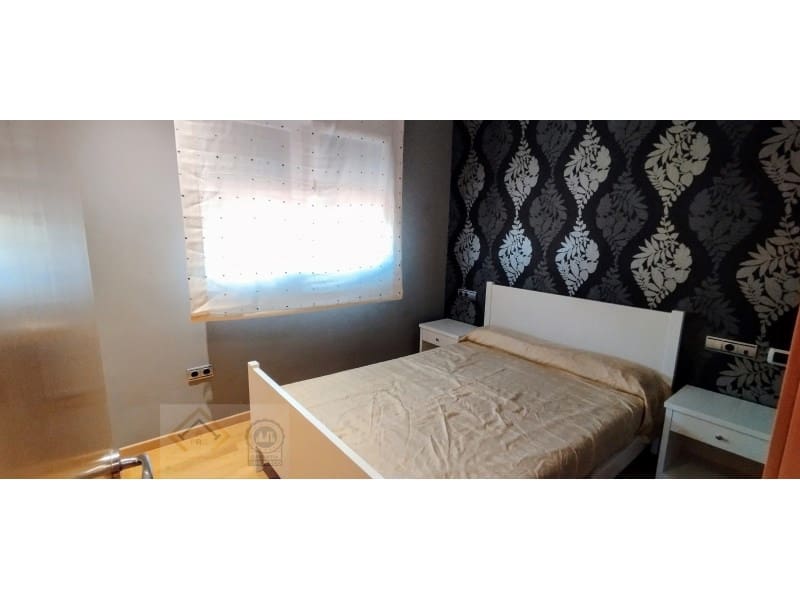 Chalet de 7 habitaciones en Finestrat en venta con garaje - 695.000 € (Ref: 9409920)