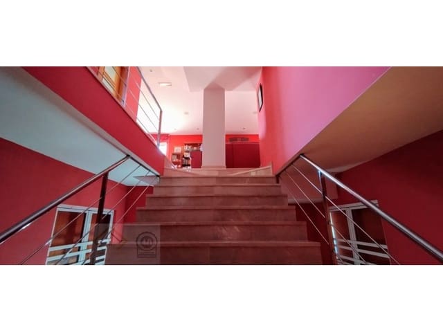 Chalet de 7 habitaciones en Balcón de Finestrat - Terra Marina, Finestrat en venta con garaje - 695.000 € (Ref: 9409920)