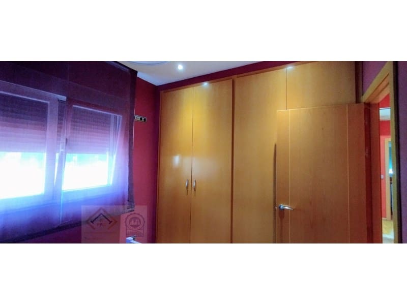 Chalet de 7 habitaciones en Finestrat en venta con garaje - 695.000 € (Ref: 9409920)