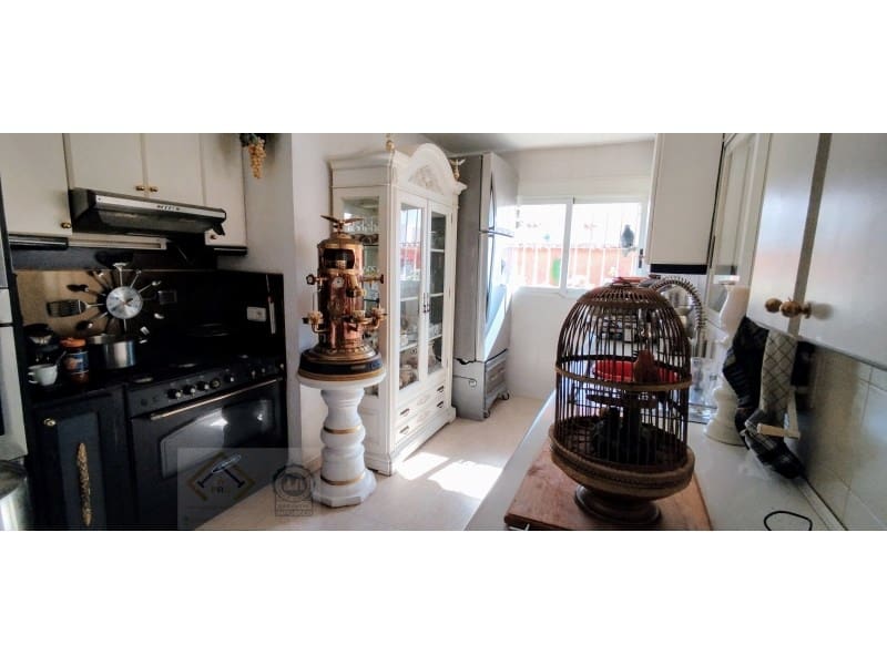 4 soveværelse Villa til salg i La Nucia med garage - € 450.000 (Ref: 9409921)