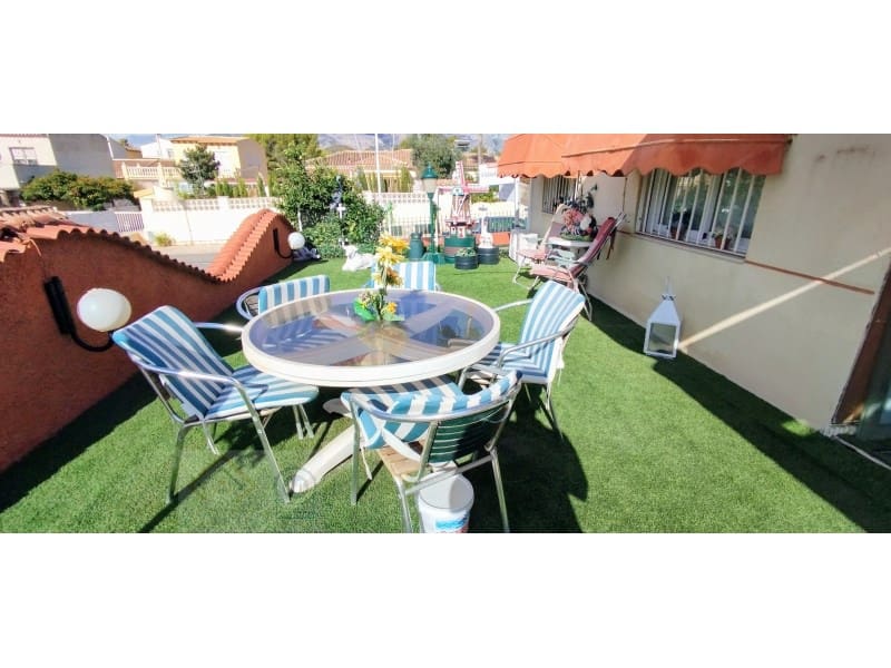 4 soveværelse Villa til salg i La Nucia med garage - € 450.000 (Ref: 9409921)