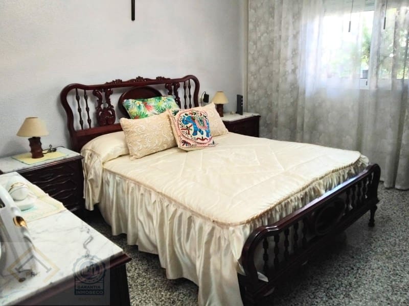 3 bedroom Flat for sale in Benidorm - € 262,000 (Ref: 9414329)