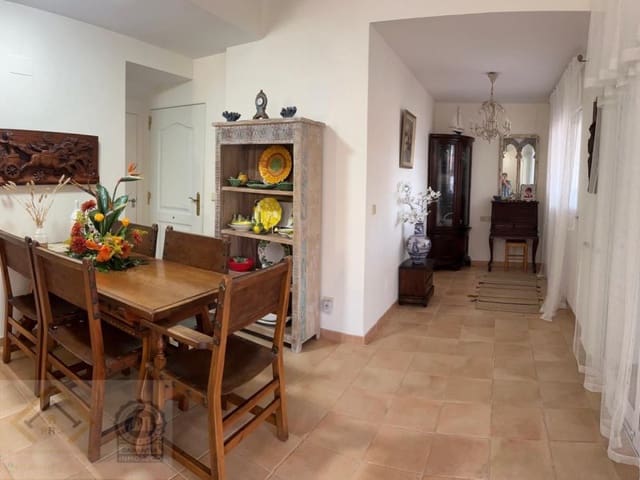 Chalet de 3 habitaciones en Balcón de Finestrat - Terra Marina, Finestrat en venta con garaje - 340.000 € (Ref: 9449341)