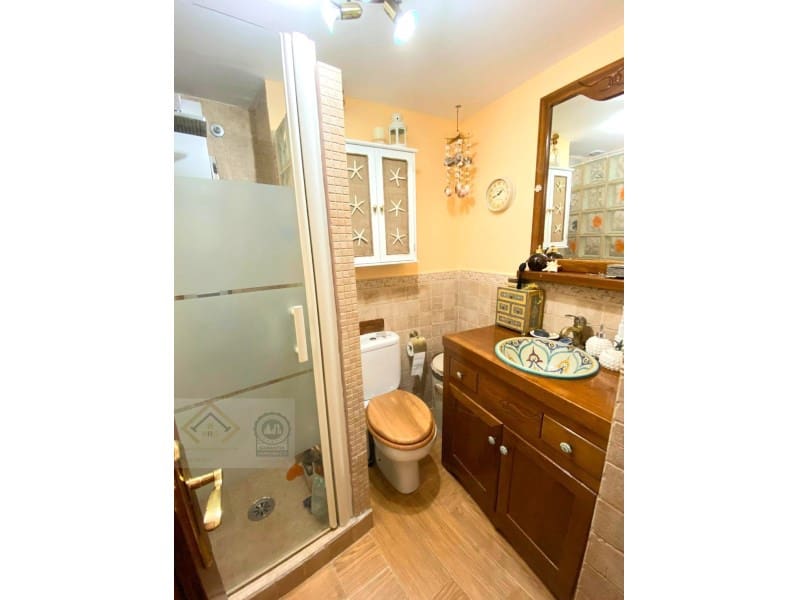 2 chambre Appartement à vendre à Benidorm avec garage - 205 000 € (Ref: 9452163)