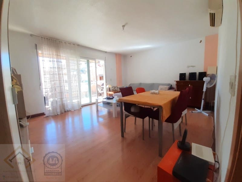 3 bedroom Flat for sale in Benidorm - € 250,000 (Ref: 9470418)