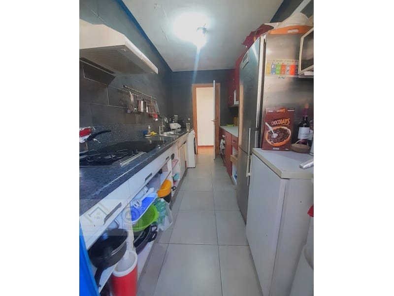 3 bedroom Flat for sale in Benidorm - € 250,000 (Ref: 9470418)