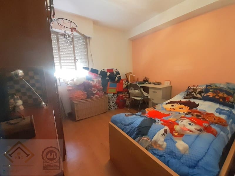 3 bedroom Flat for sale in Benidorm - € 250,000 (Ref: 9470418)