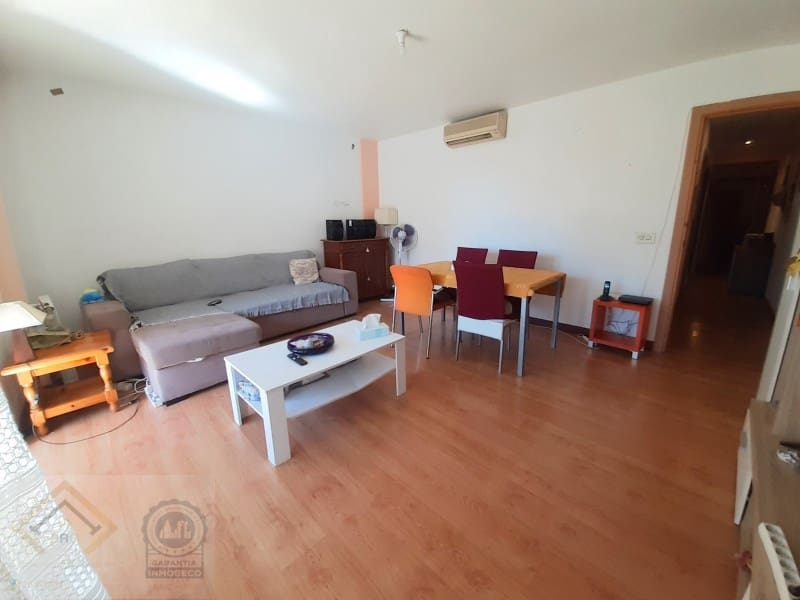 3 bedroom Flat for sale in Benidorm - € 250,000 (Ref: 9470418)