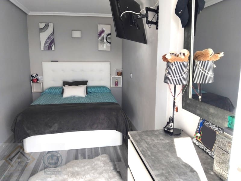 2 sypialnia Apartament na sprzedaż w Benidorm z basenem garażem - 198 000 € (Ref: 9509396)