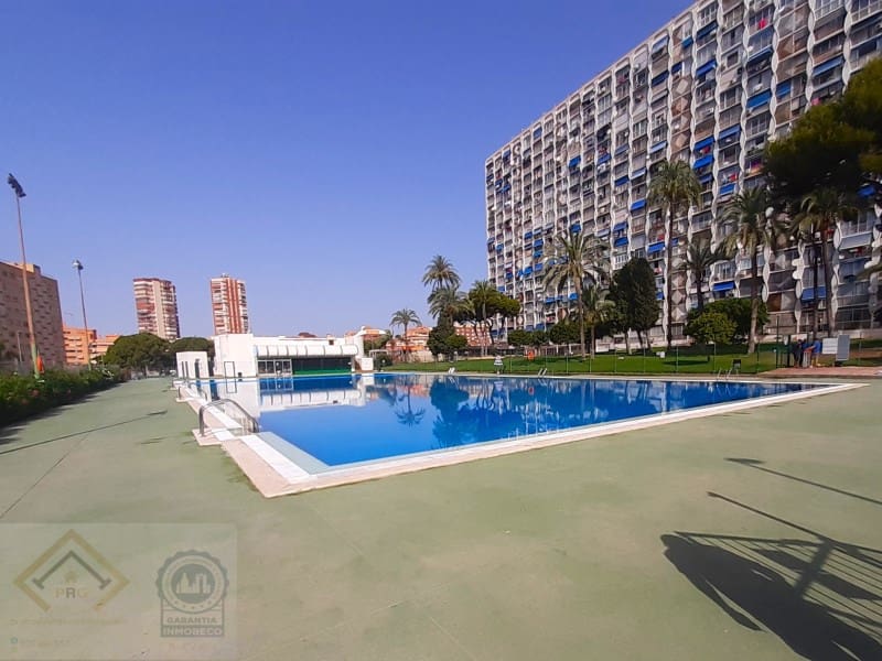 2 sypialnia Apartament na sprzedaż w Benidorm z basenem garażem - 198 000 € (Ref: 9509396)