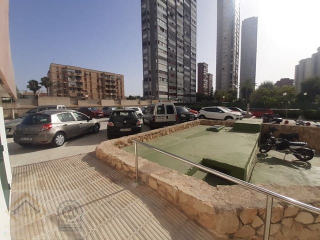 2 sypialnia Apartament na sprzedaż w Juzgados - Plaza de Toros, Benidorm z basenem garażem - 198 000 € (Ref: 9509396)