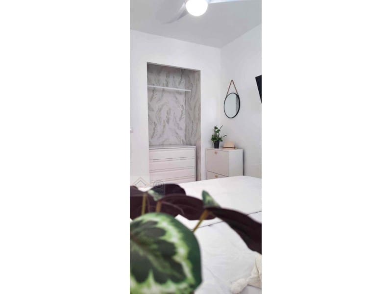 1 bedroom Apartment for sale in Cala de Finestrat with pool garage - € 189,000 (Ref: 9528360)