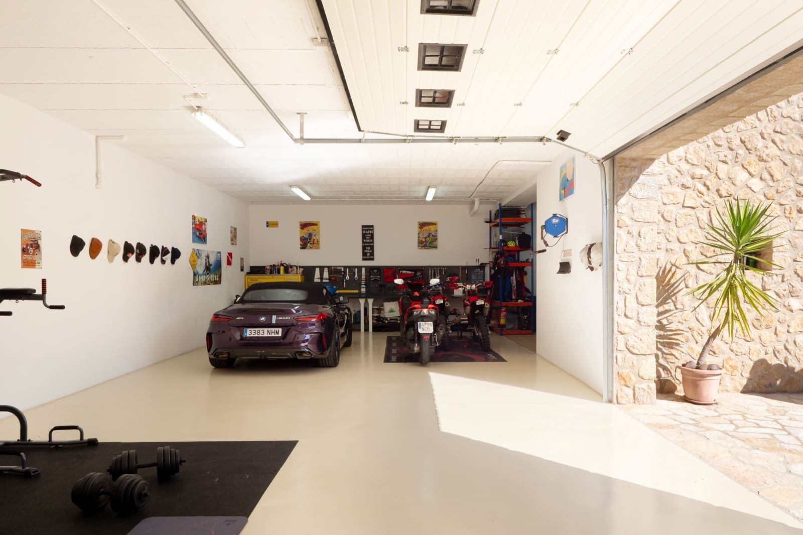 3 bedroom Villa for sale in Puigpunyent with pool garage - € 1,900,000 (Ref: 9968887)