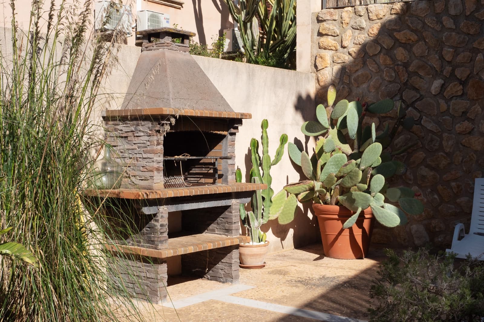 3 bedroom Villa for sale in Puigpunyent with pool garage - € 1,900,000 (Ref: 9968887)