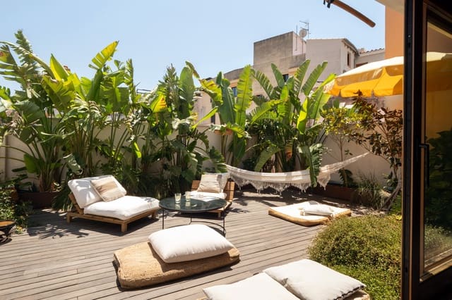 Apartamento de 2 habitaciones en Santa Catalina, Palma de Mallorca en venta con piscina - 1.490.000 € (Ref: 9971413)