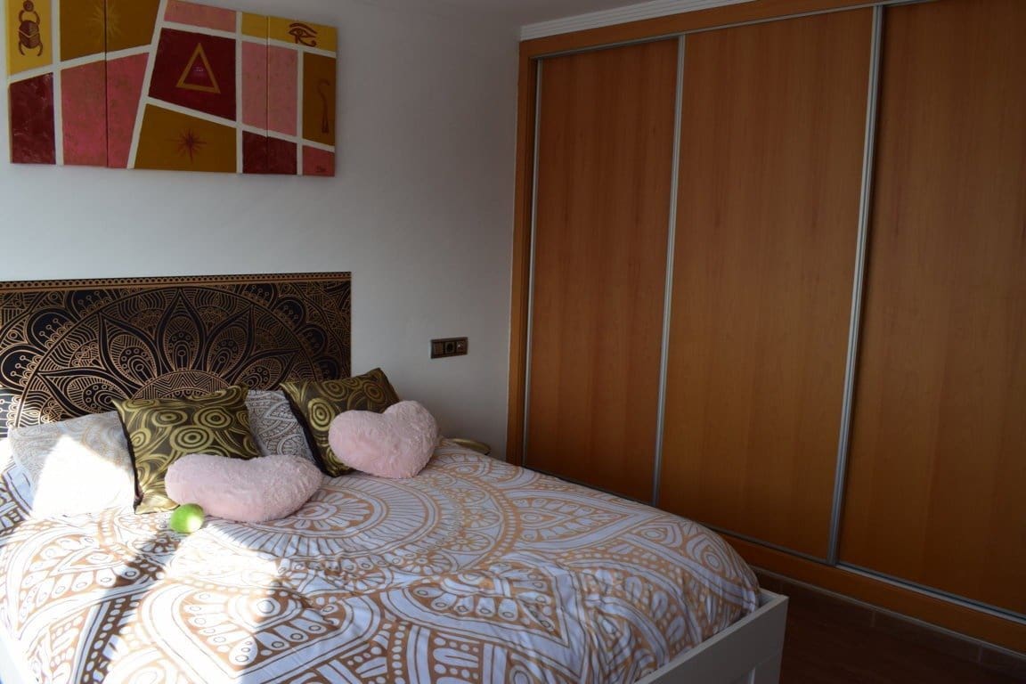 3 chambre Maison de Ville à vendre à Casinos avec garage - 198 000 € (Ref: 7988808)