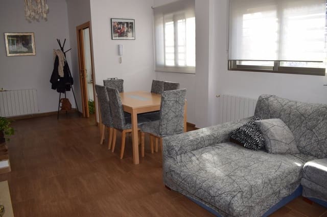 3 bedroom Townhouse for sale in Casinos with garage - € 198,000 (Ref: 7988808)