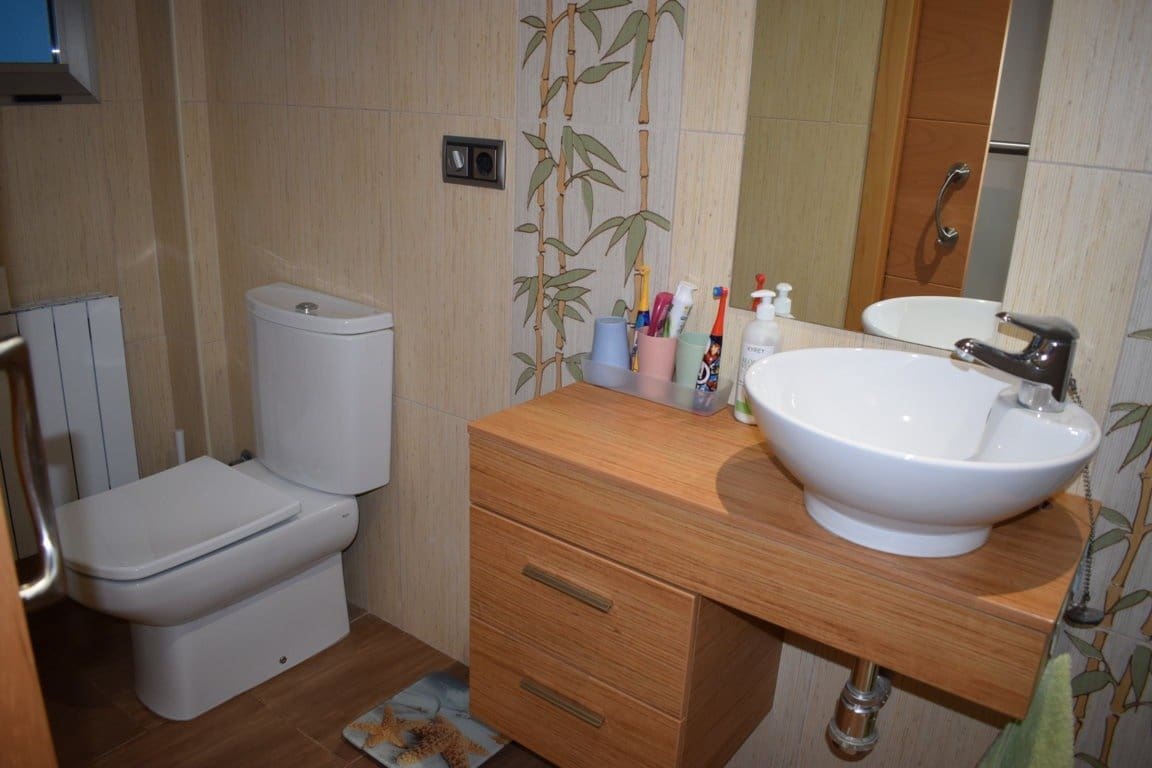 3 chambre Maison de Ville à vendre à Casinos avec garage - 198 000 € (Ref: 7988808)