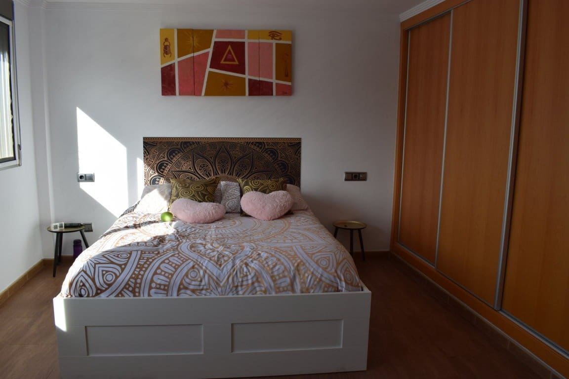 3 chambre Maison de Ville à vendre à Casinos avec garage - 198 000 € (Ref: 7988808)