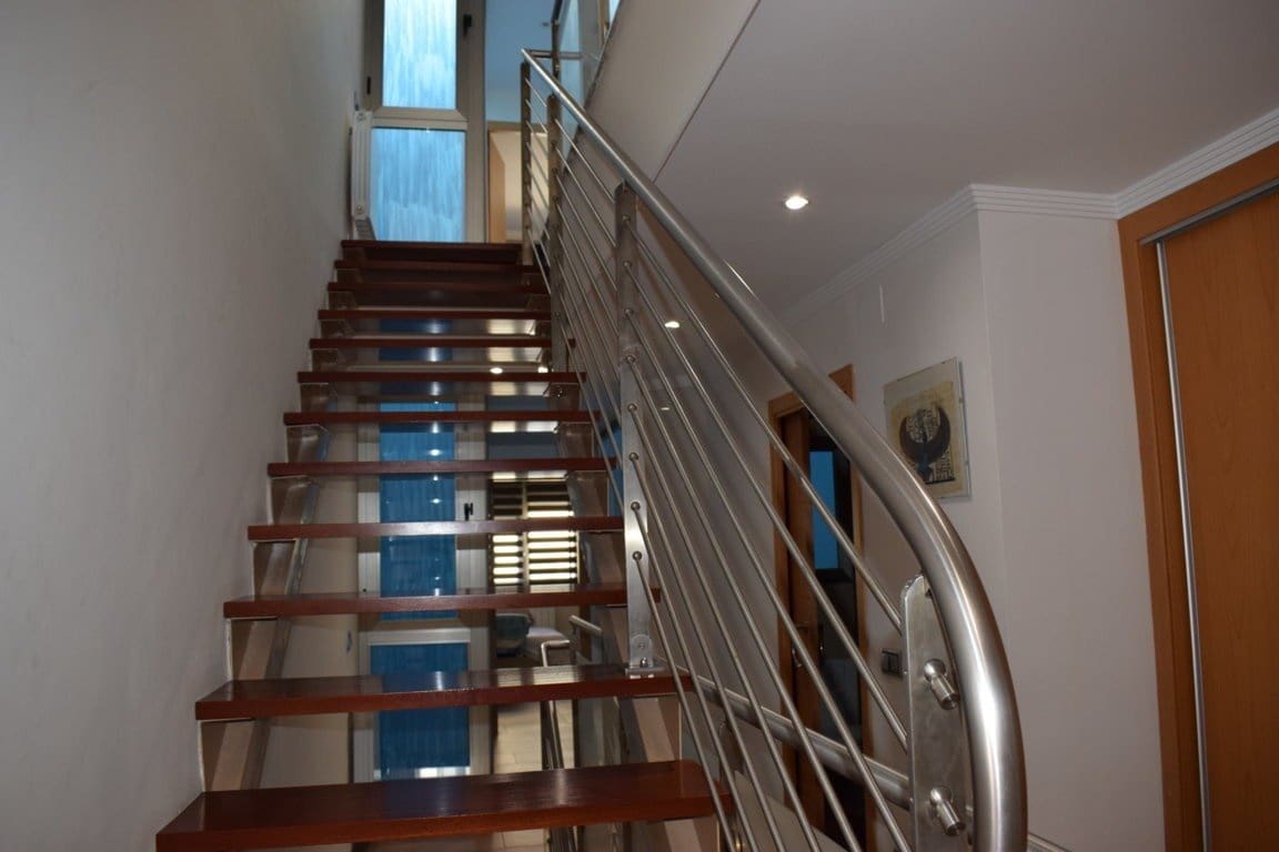 3 chambre Maison de Ville à vendre à Casinos avec garage - 198 000 € (Ref: 7988808)