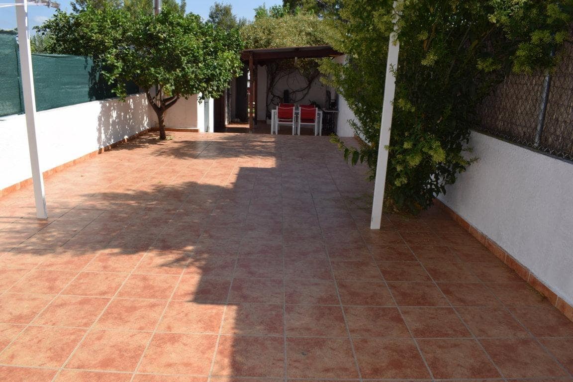 4 bedroom Terraced Villa for sale in Serra with garage - € 275,000 (Ref: 7994764)