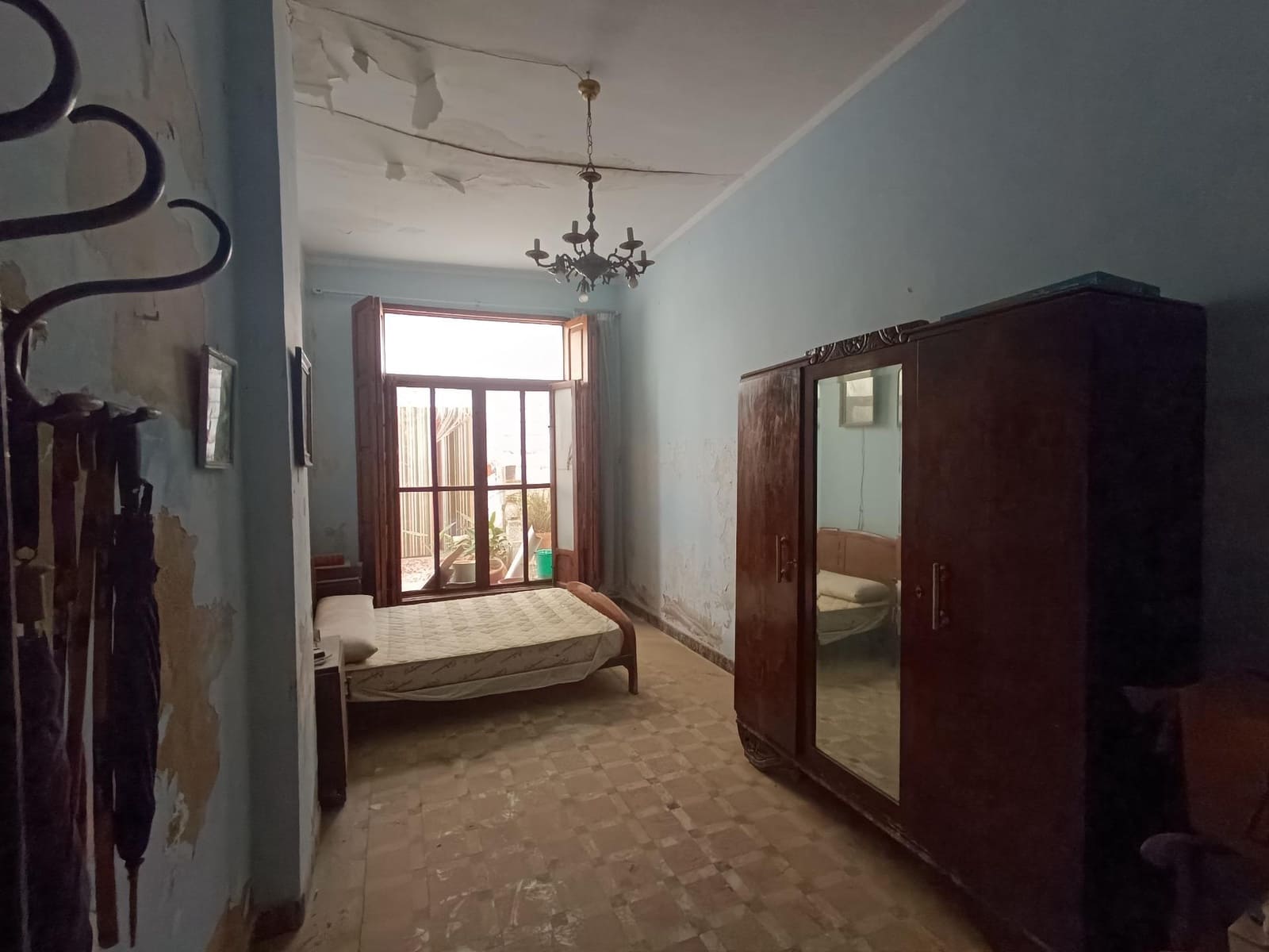 6 soveværelse Byhus til salg i Lliria - € 179.900 (Ref: 8670329)