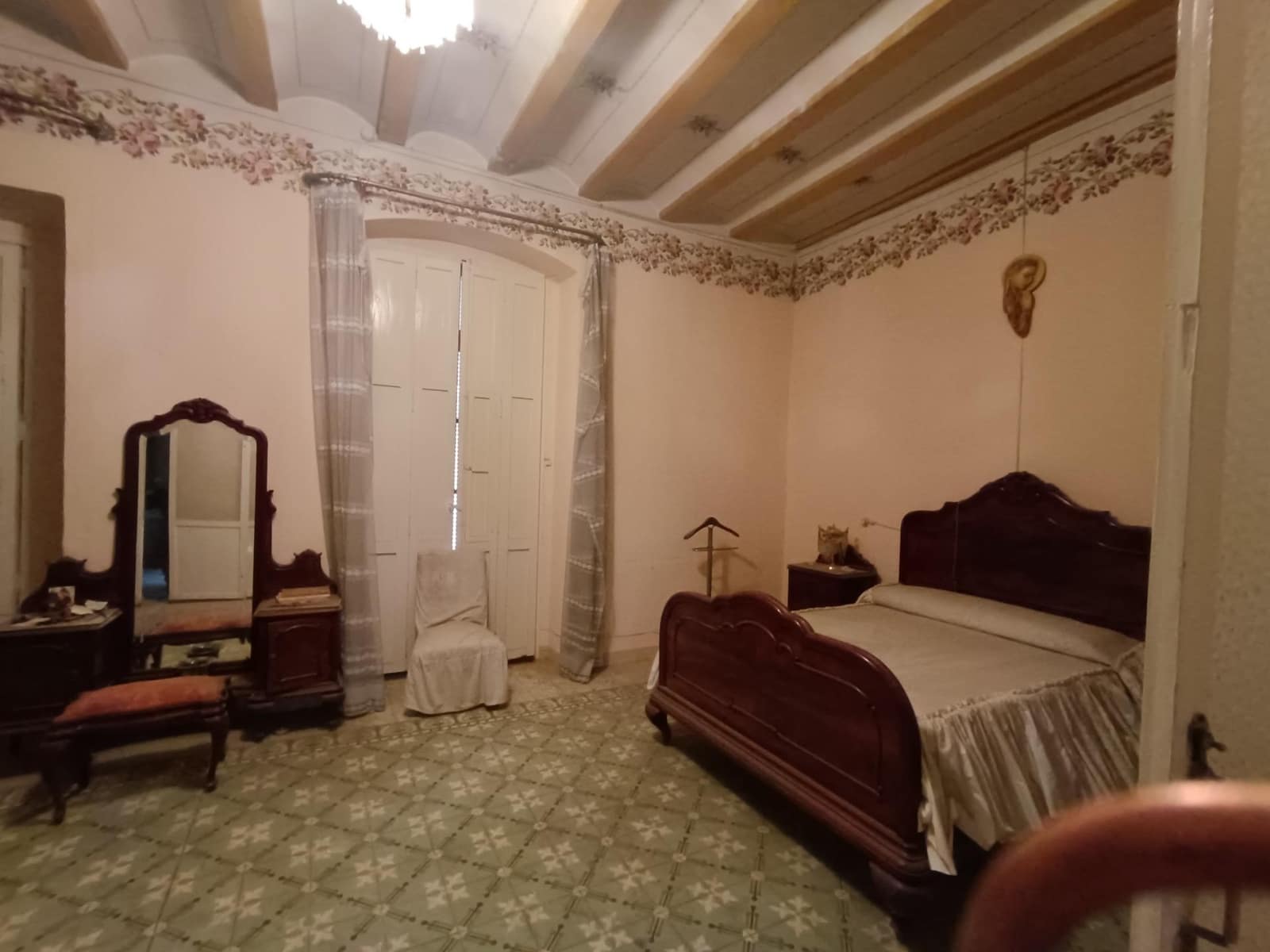 6 soveværelse Byhus til salg i Lliria - € 179.900 (Ref: 8670329)