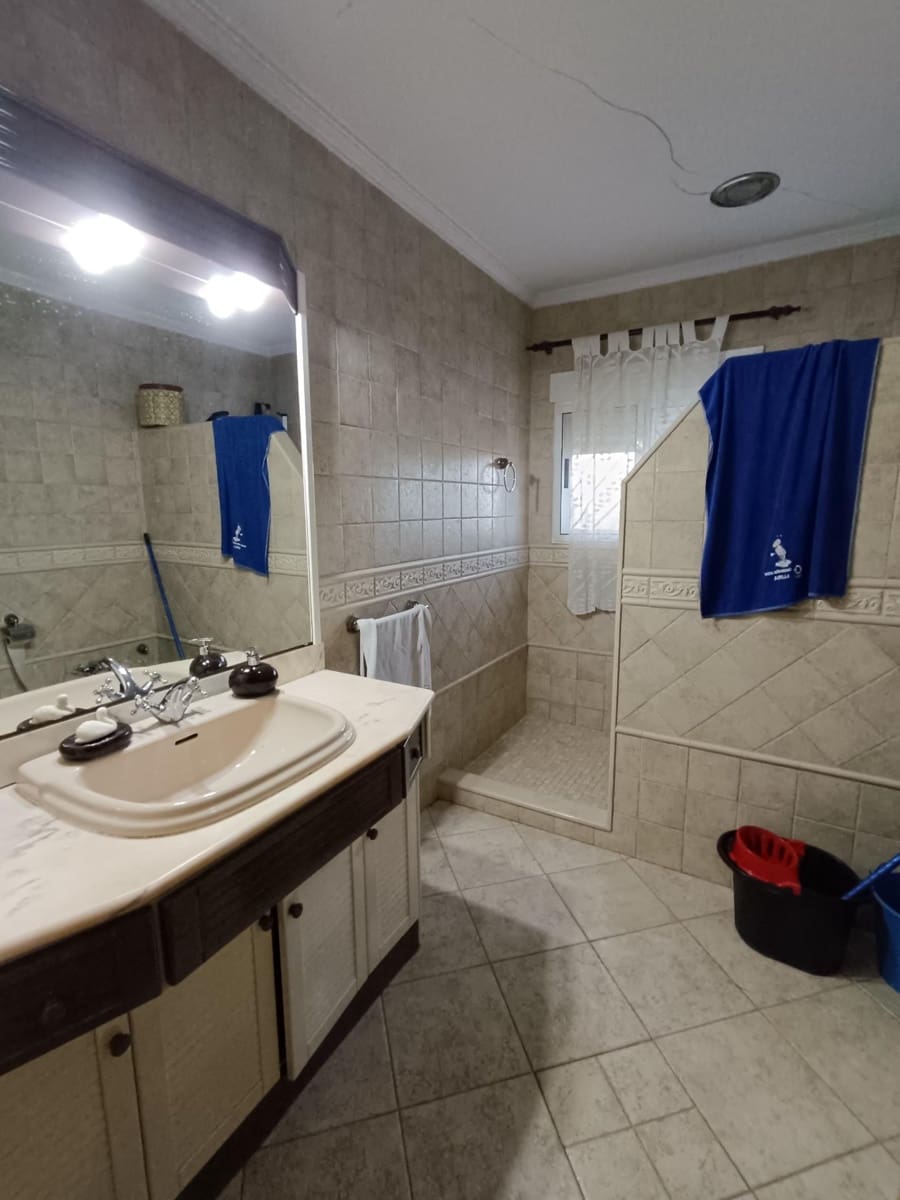 7 soveværelse Finca/Landehus til salg i Lliria med swimmingpool garage - € 490.000 (Ref: 8847651)