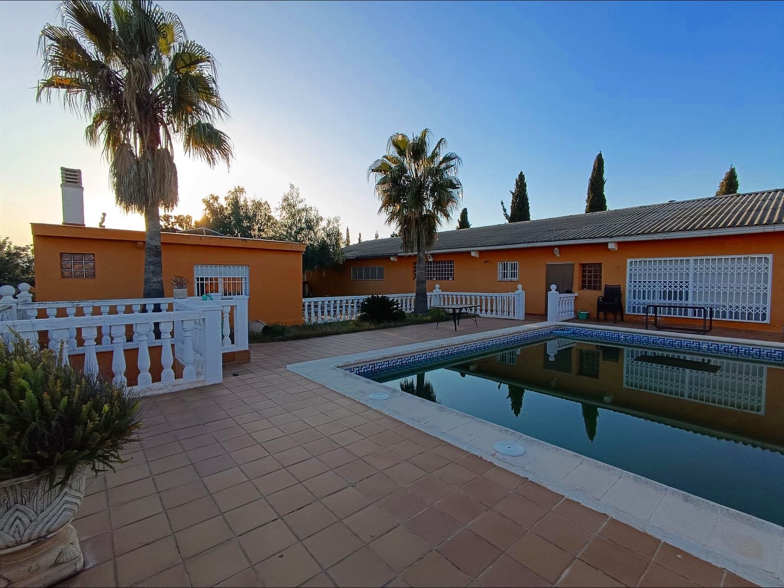 7 soveværelse Finca/Landehus til salg i Lliria med swimmingpool garage - € 490.000 (Ref: 8847651)