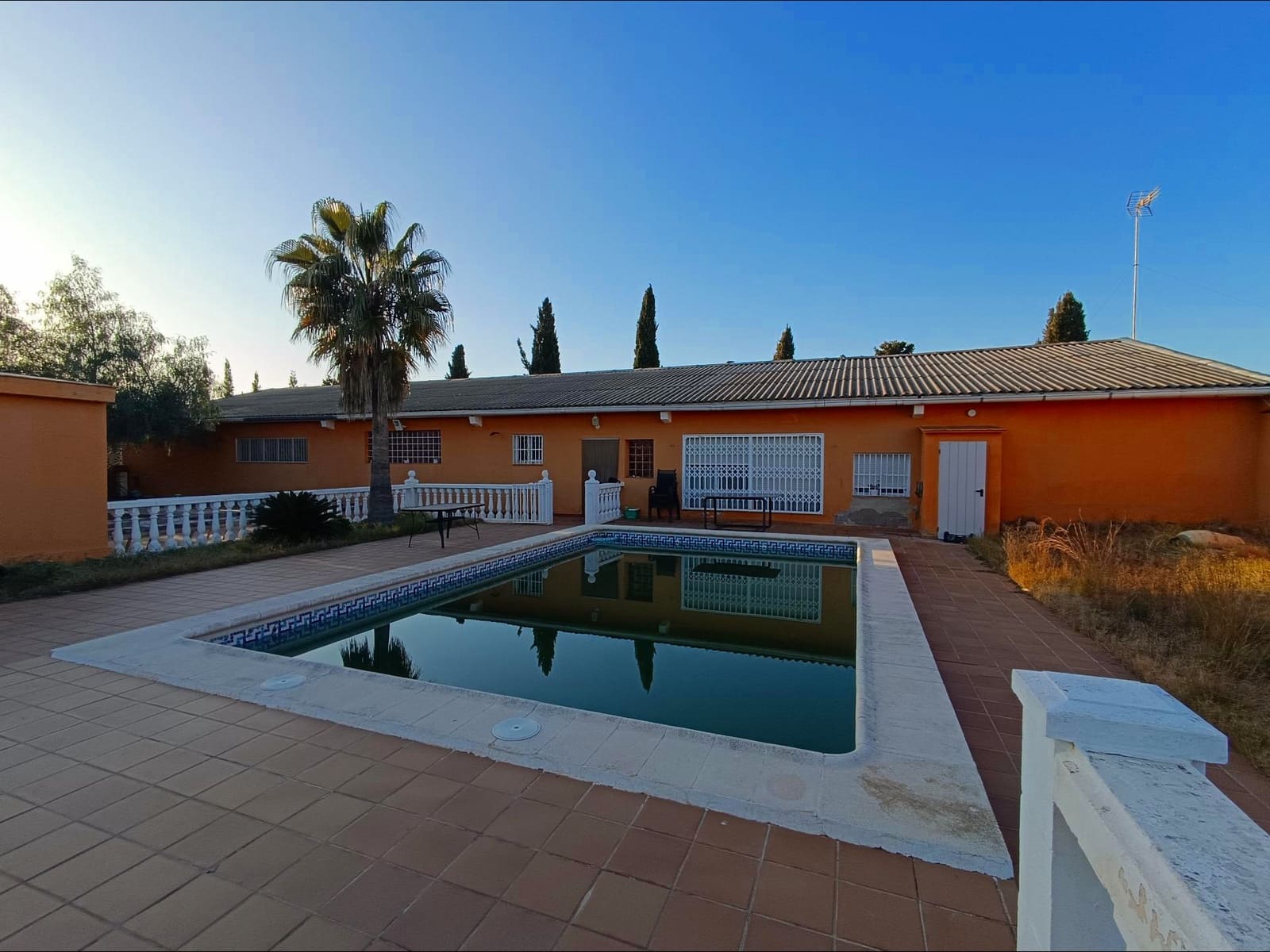 7 soveværelse Finca/Landehus til salg i Lliria med swimmingpool garage - € 490.000 (Ref: 8847651)