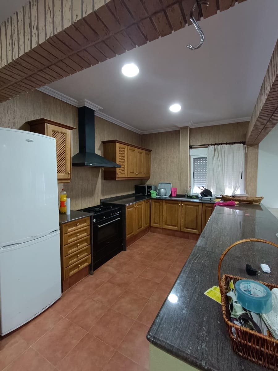 7 soveværelse Finca/Landehus til salg i Lliria med swimmingpool garage - € 490.000 (Ref: 8847651)