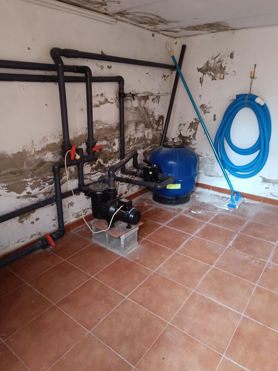 7 soveværelse Finca/Landehus til salg i Lliria med swimmingpool garage - € 490.000 (Ref: 8847651)