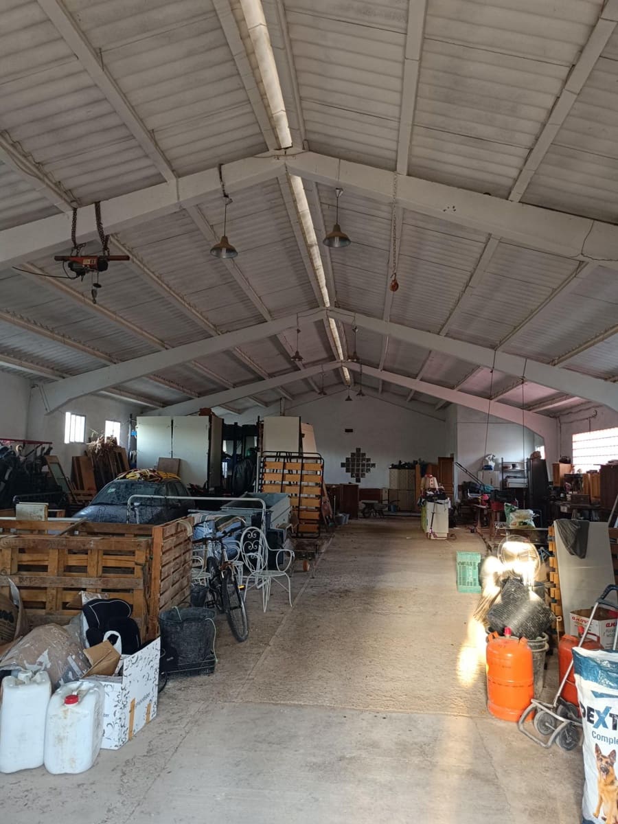 7 soveværelse Finca/Landehus til salg i Lliria med swimmingpool garage - € 490.000 (Ref: 8847651)