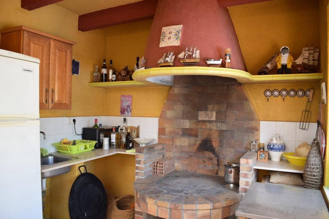 4 soverom Villa til salgs i Lliria med svømmebasseng garasje - € 399 000 (Ref: 9301215)