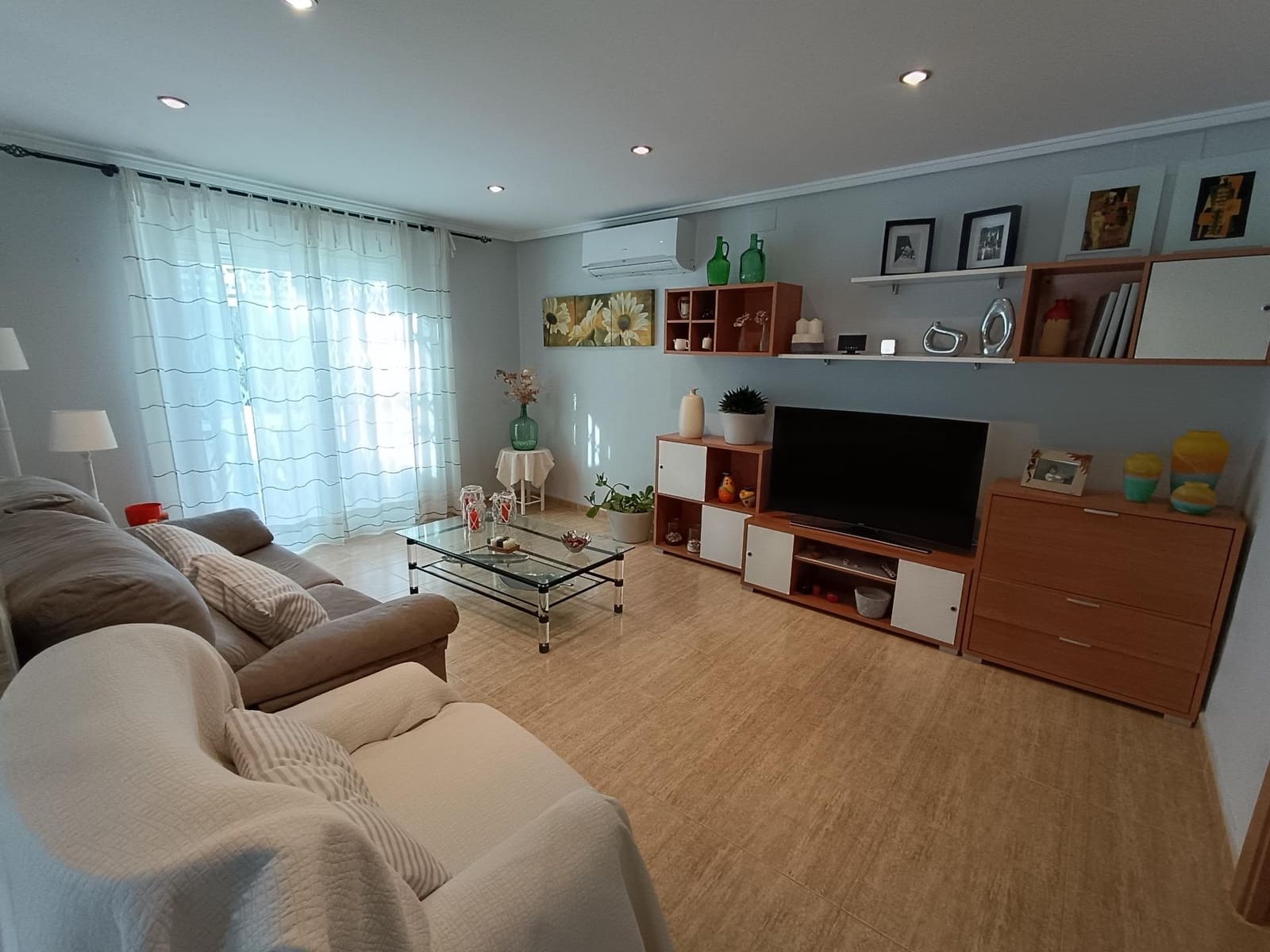 2 slaapkamer Villa te koop in Lliria met zwembad - € 215.000 (Ref: 9385479)