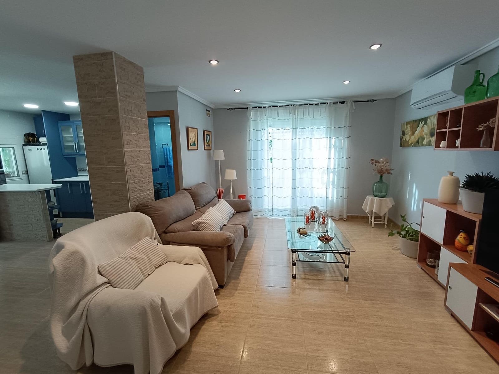 2 slaapkamer Villa te koop in Lliria met zwembad - € 215.000 (Ref: 9385479)