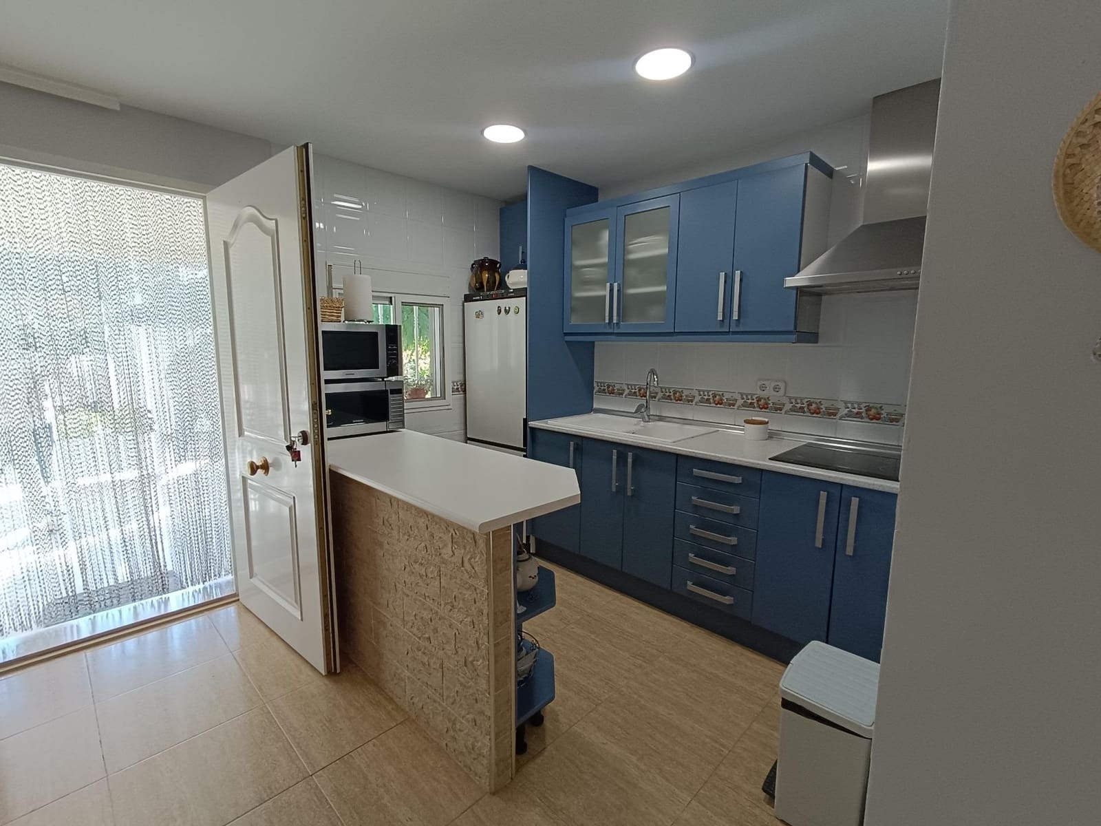 2 slaapkamer Villa te koop in Lliria met zwembad - € 215.000 (Ref: 9385479)