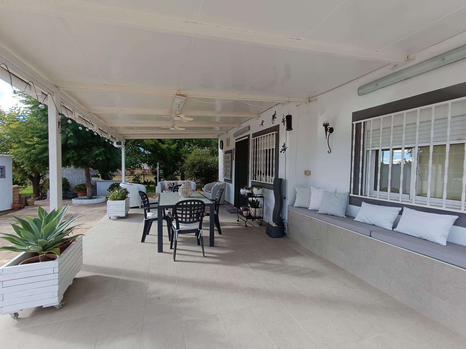 2 slaapkamer Villa te koop in Lliria met zwembad - € 215.000 (Ref: 9385479)